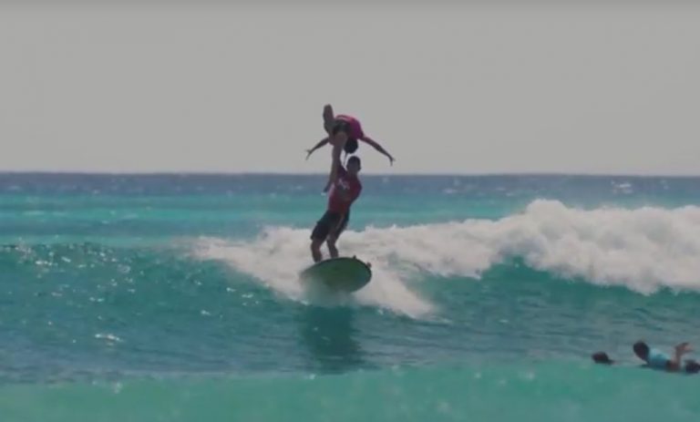 Tandem Surfing in Hawaii