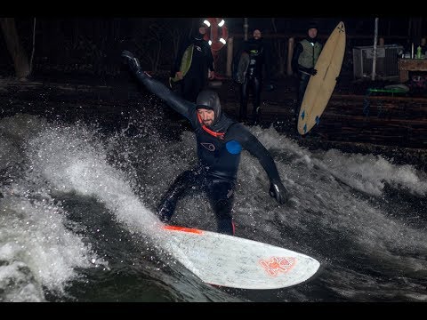 Soöruz Urban Session - Nightsurf Eisbach