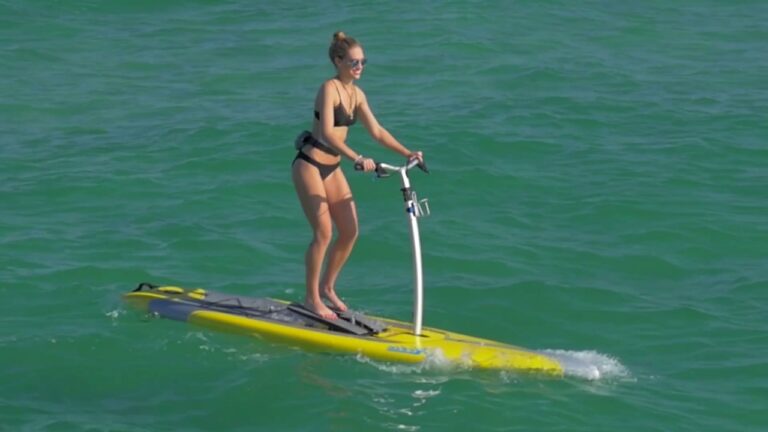 Hobie Mirage Eclipse - Jump In