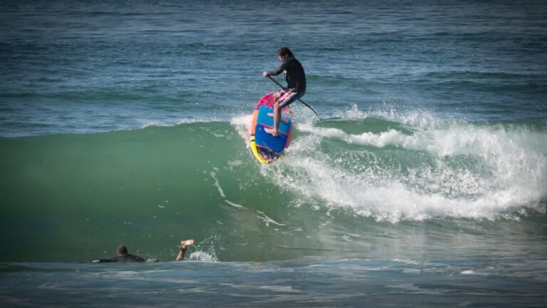 SUP Surfing Session Finless Freakout with Dogman