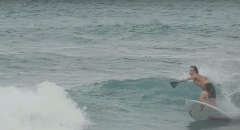 SUP Surfing in Taiwan | Facing Waves