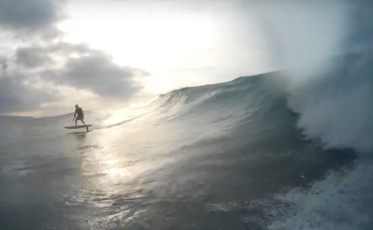 Tow In Foil Surfing - Jamie Mitchell and Konrad Bright on the North Shore