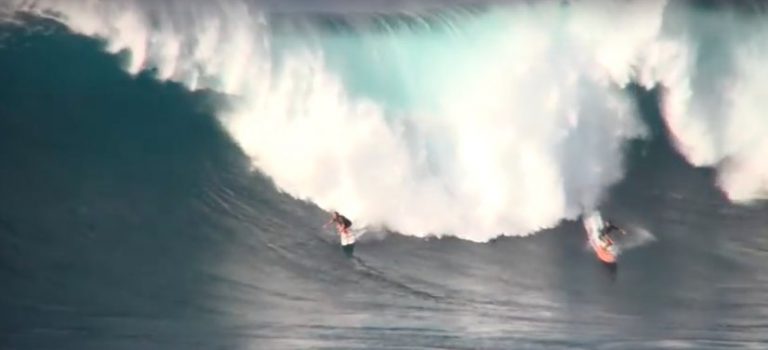 Jaws Peahi Maui Big Wave Surfing Wipeouts SONY 4K