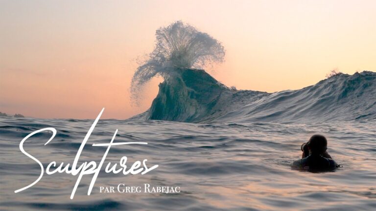 SCULPTURES - Greg Rabejac capture la magie d'une vague