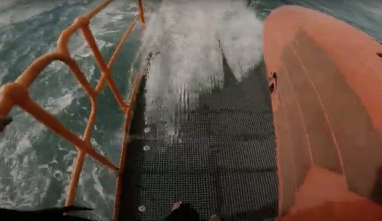 Wild Winter Jetty Session. Dock Starts and Wave Linkups