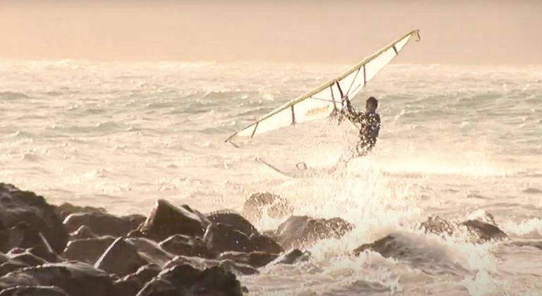 EARLY WINGSURF SESSIONS // MAUI HAWAII