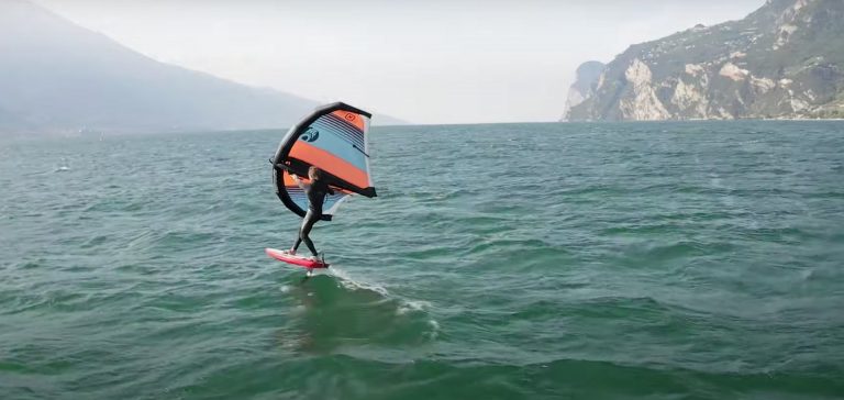 4 Basic WINGSURFING Turns - Ep.3