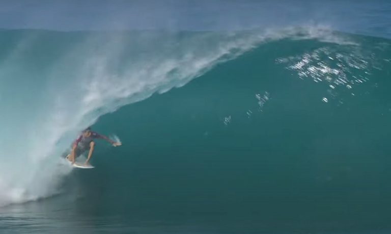 2021 Billabong Pipe Masters - Elimination Round & Round of 32 Highlights | Triple Crown of Surfing