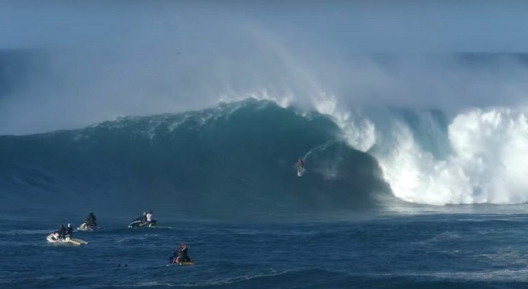 KAI LENNY Bomb Barrels [2 Raw Clips] Pe'ahi, MAUI - January 16, 2021