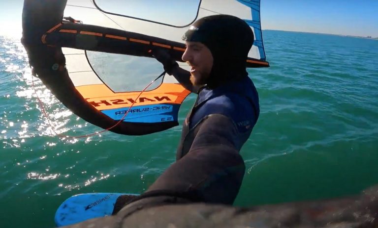 WING FOILING in LIGHT wind (8-11Knots) NAISH Wingsurfer S25! S1 EP#4