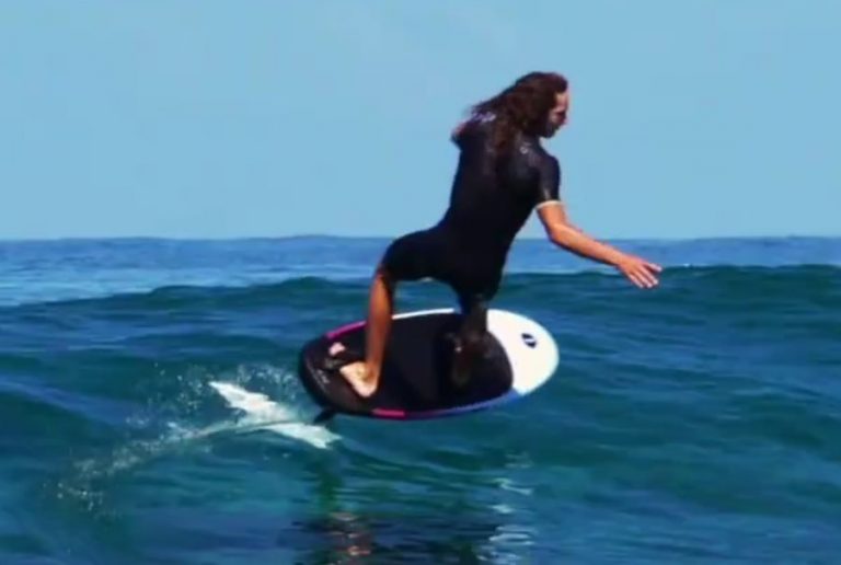 New Kujira Helium tested by Clément Colmas and Moea Rouault