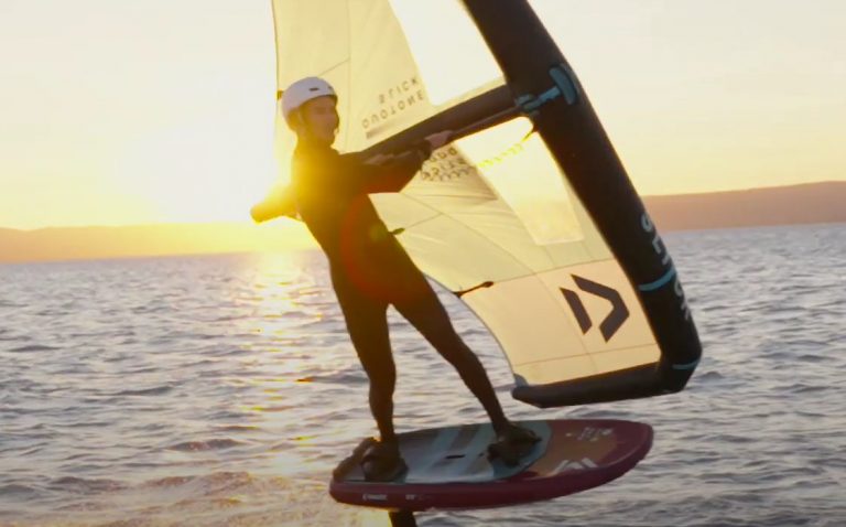 Wingfoiling in Podersdorf, Austria