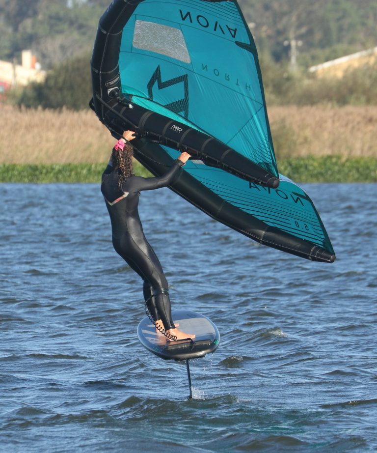 Wing Foiling, SUP and Surf Technique - Get Up on the Foil