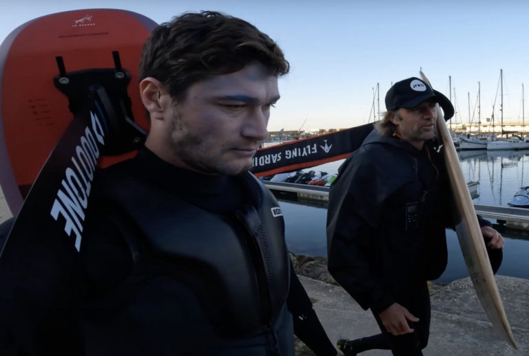 NAZARE BIG WAVE SURF FOIL!!! - Court In The Act #FREERIDE VLOG