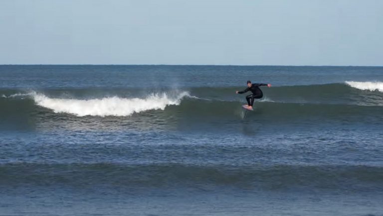 SURF FOIL PENICHE, Portugal - Court In The Act FREE RIDE VLOG