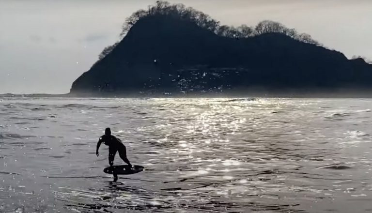Hydrofoiling Perfect Point Break Waves on the New Vyper 90 Surf Wing