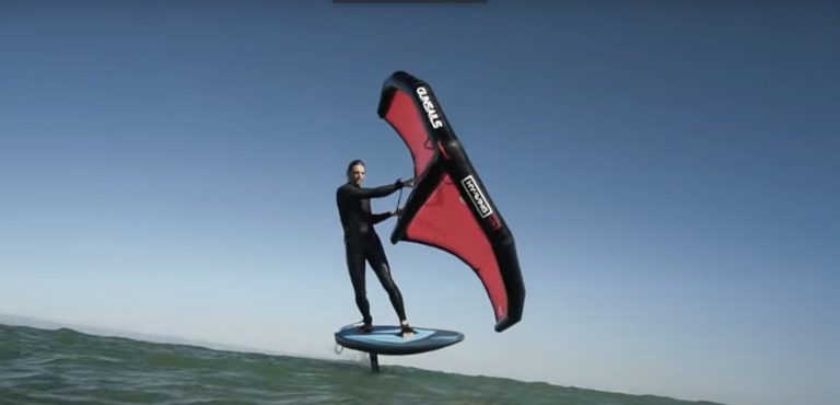 Wingfoil Jibe & Tack How To with Flo Jung.