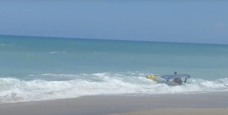 Getting Through Shore Pound - Entering the Water for Wing Foiling in the Surf