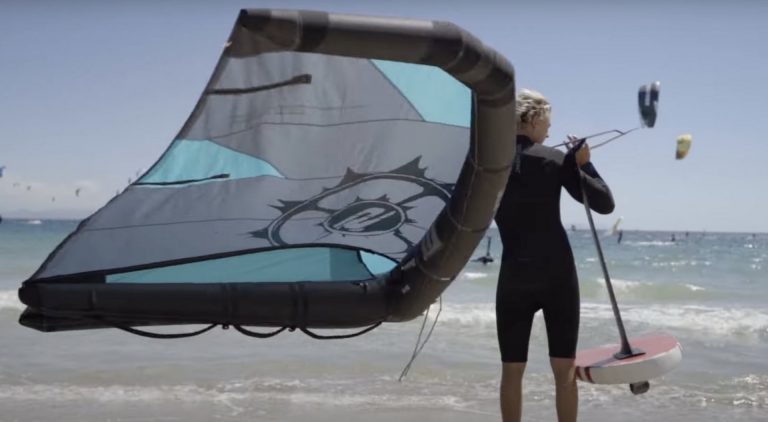 Slingshot kite at the GKA EXPO TARIFA