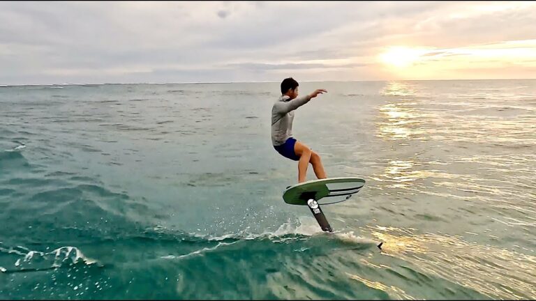 Hydrofoil Surf Heaven in Fiji - One ride from paradise