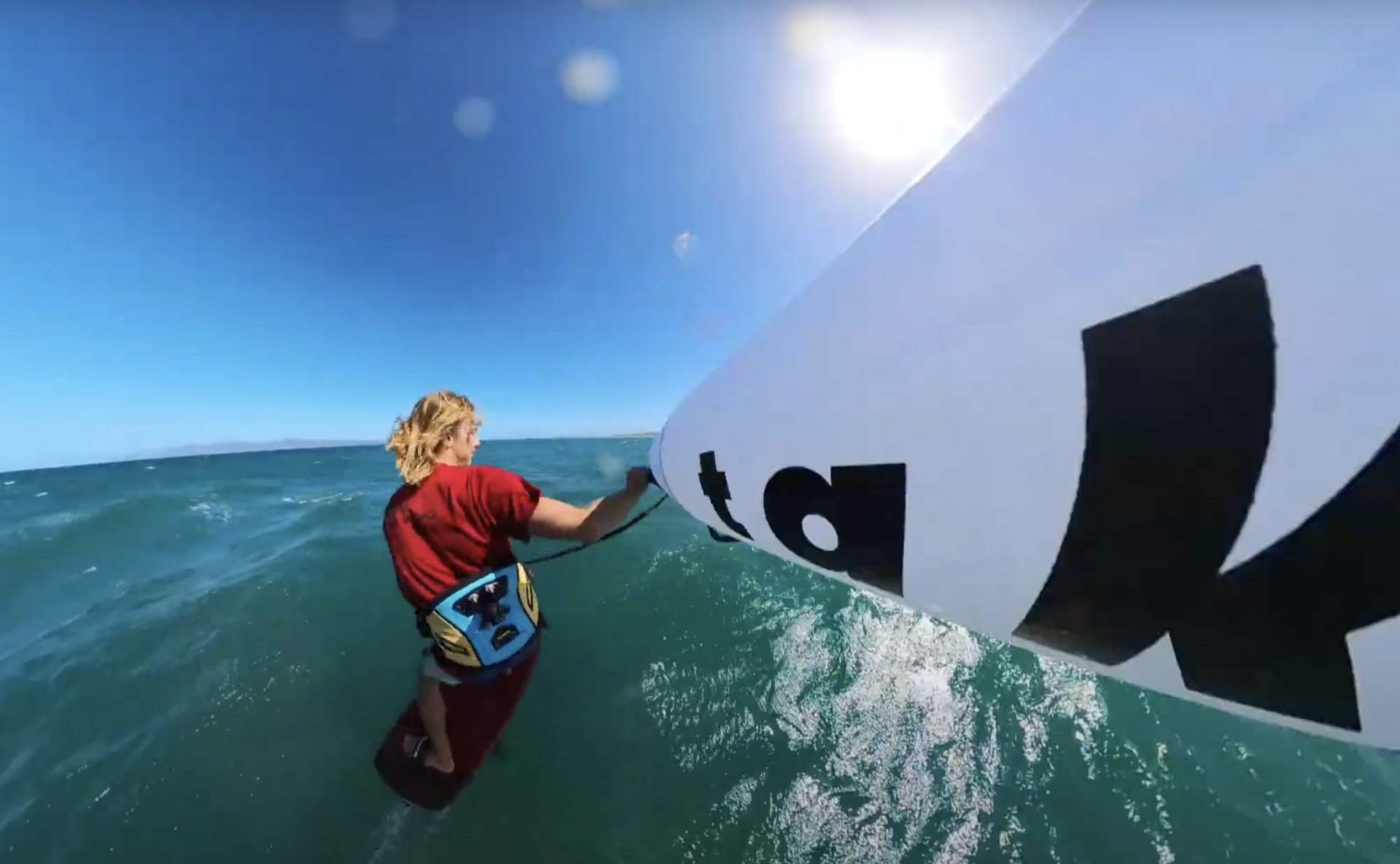 La Ventana | Wing foiling south beach