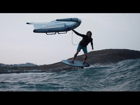 Insane WINGFOIL wave action at Vargas (Gran Canaria). Fabian Muhmenthaler X Leo Hochgrassl.