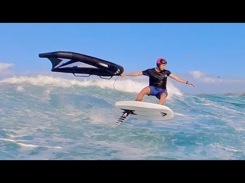 Strong trades + waves + sunshine = The perfect winging day at Ka'a