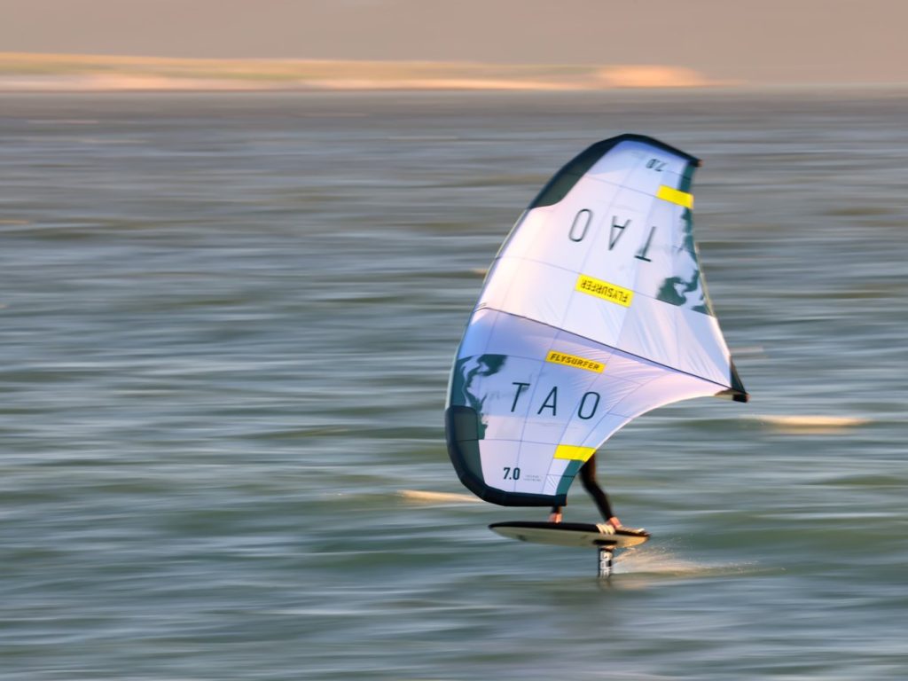 FLYSURFER | TAO RH