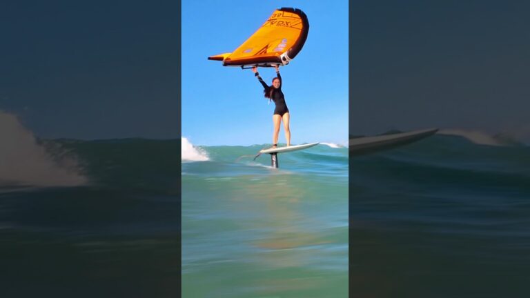Waves make us happy ‍#wingfoil #maui #shorts