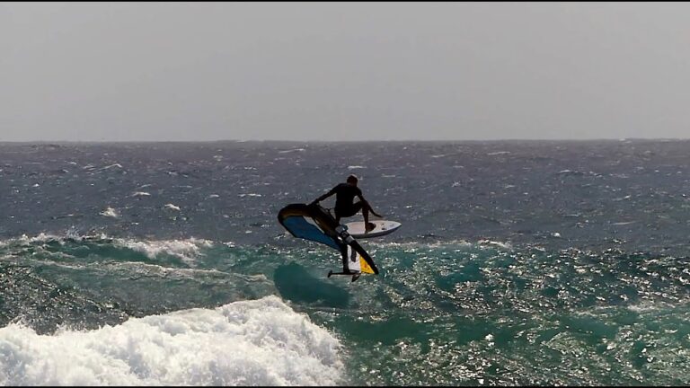 What it is like wingfoiling the end of the summer ...