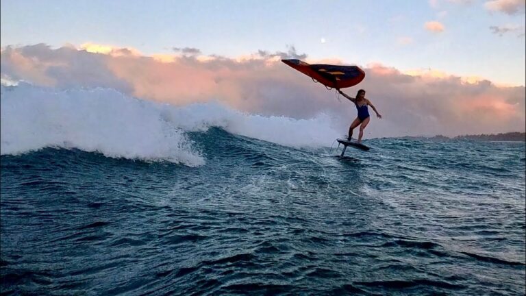 Full Moon party waves at Ka'a Foil Park