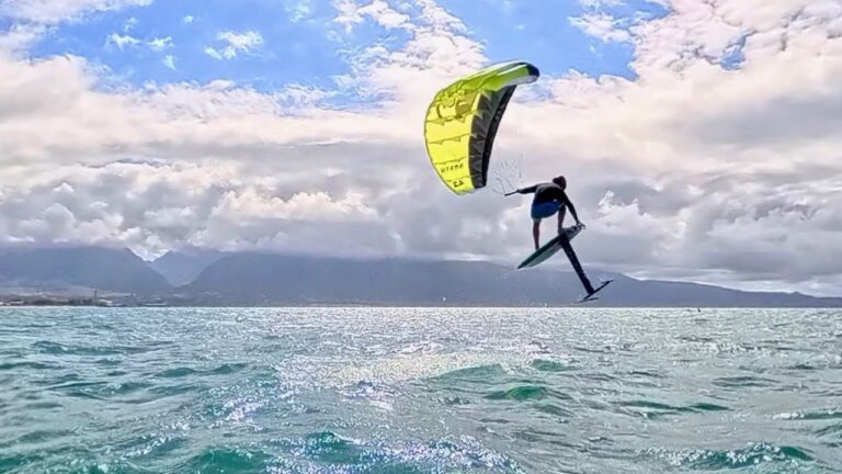 Lets go for a foil session at Kanaha Beach