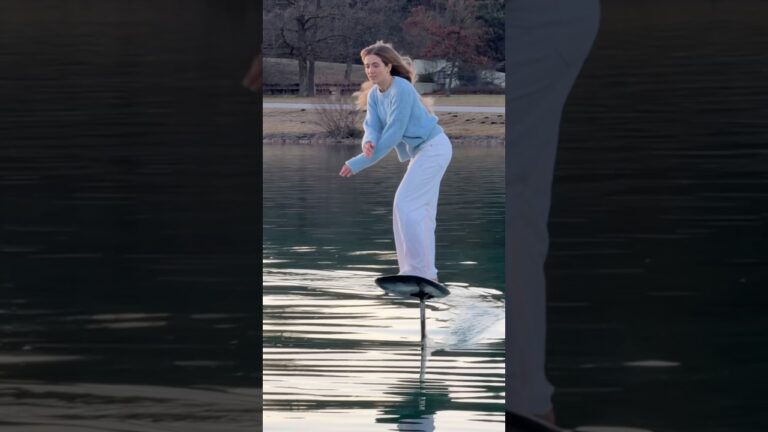 That looks UNREEL! #sportsgirl #watersports #viral #surfgirl #ootd #outfit