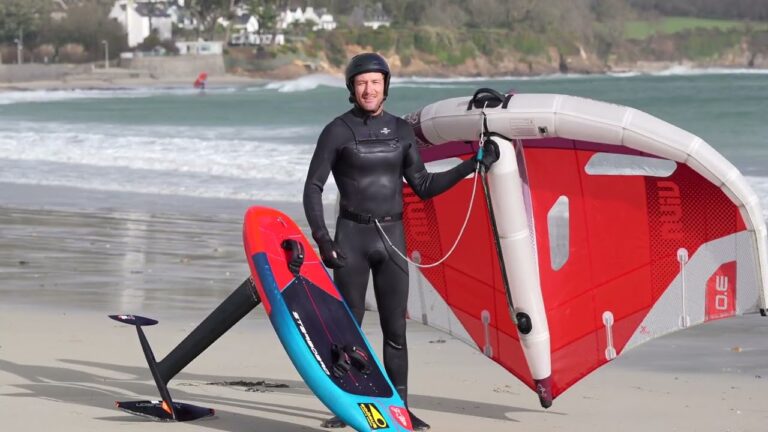 Benoit Carpentier Wingfoil Surf Session | Starboard Take Off Foilboard + VIVA Wing