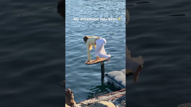 Her dreamiest ride & comeback ever! #pumpfoiling #satisfying #dream #sportsgirl #watersports