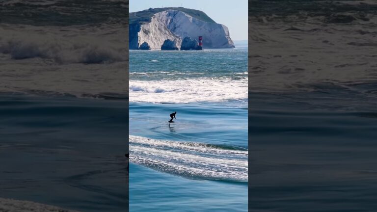 Riding crazy waves on the foil… check full mission edit! #courtintheact #foilhub #foiltheworld