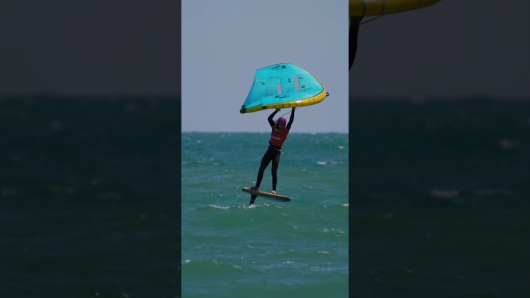R. Makana scoring the highest heat score (23.80) of round 5 ‍ #wingfoiling #wingfoil #france