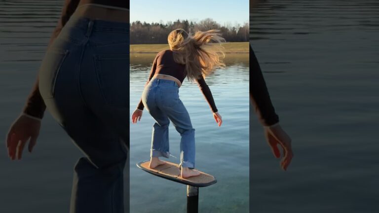 OMG, she is UNREAL!‍ #surfgirl #sportsgirl #unreal #girls #ootd #surf #sports #satisfying