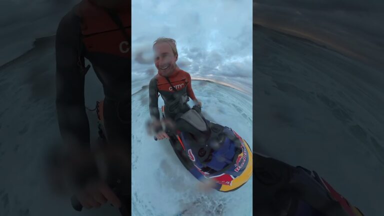 A typical week for a big wave surfer in Nazarê #surf #bigwavesurfing