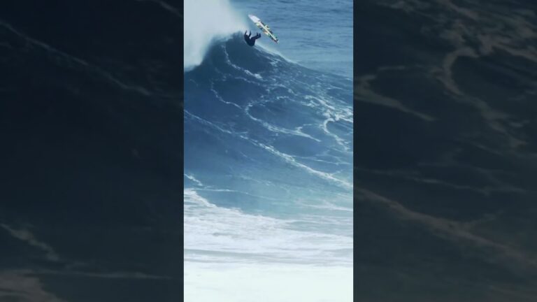 Absolutely denied. #bigwavesurfing #nazarè #waves